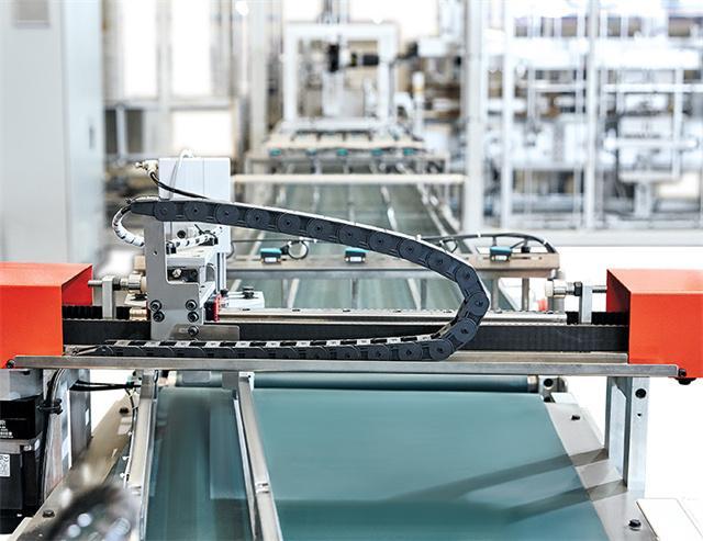 Wet Tissue Packing Machine: Operations, Uses, and Features